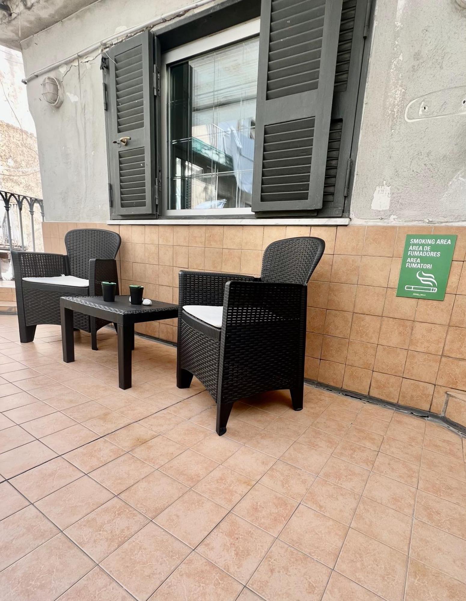 Dimora Diego Hotel Napels Buitenkant foto