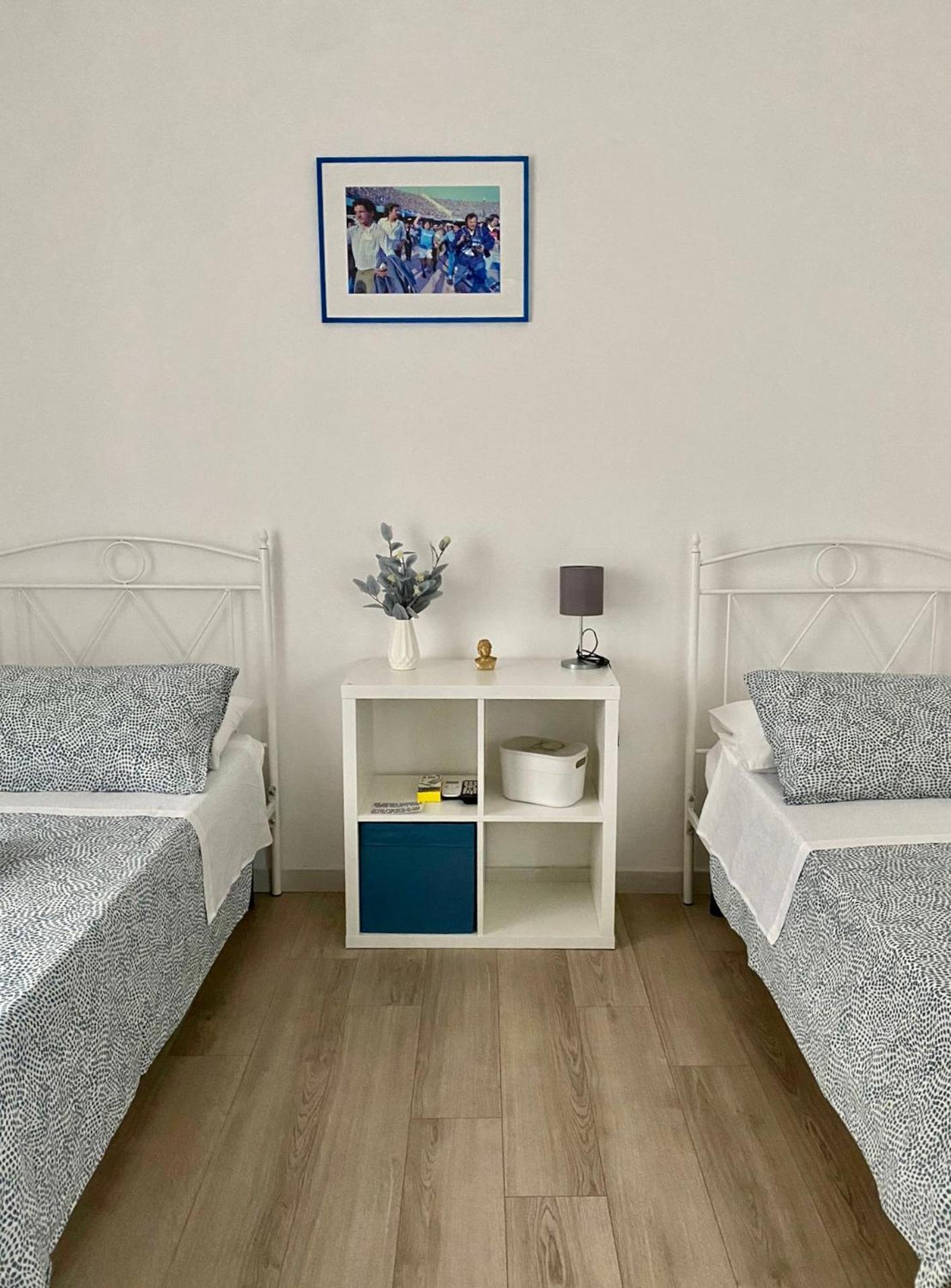 Dimora Diego Hotel Napels Buitenkant foto